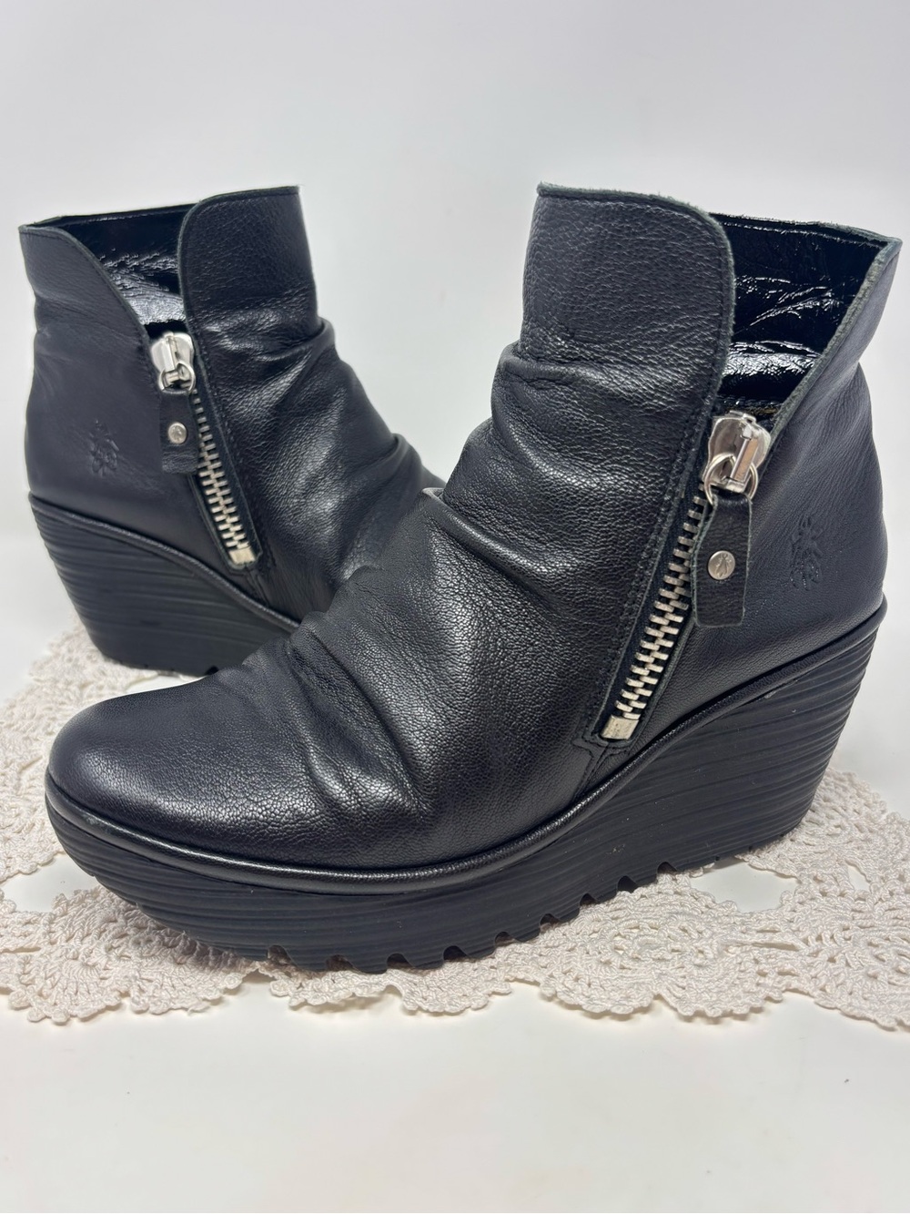 Fly London Yoxify Black Leather Wedge Heel Side Zip Ankle Boots Size 38 US 7.5-8